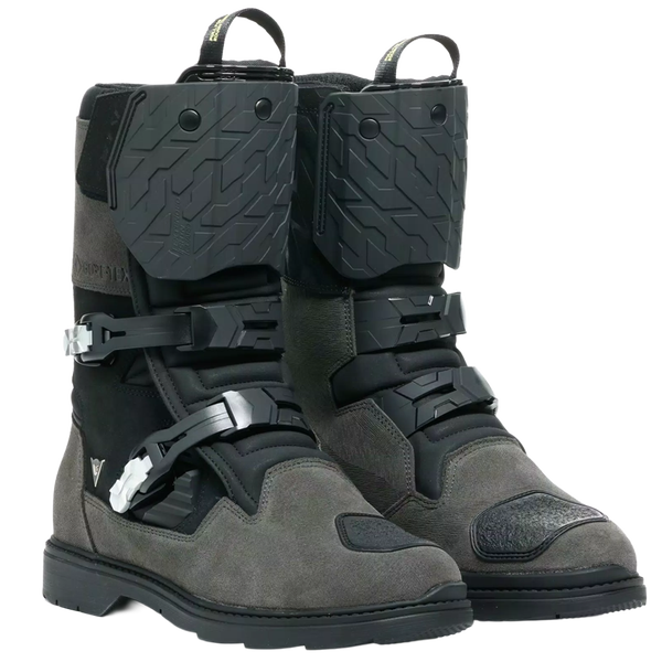 dainese_overyond_xt_gore-tex_boots_-_blackgrey_1